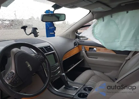 2013 Lincoln Mkx z USA, uszkodzony, nr VIN 2LMDJ6JK4DBL45778